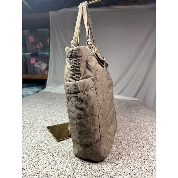 Marc by Marc Jacobs Taupe Quilted Nylon Tote Bag Large Women's Casual - Picture 2 of 10